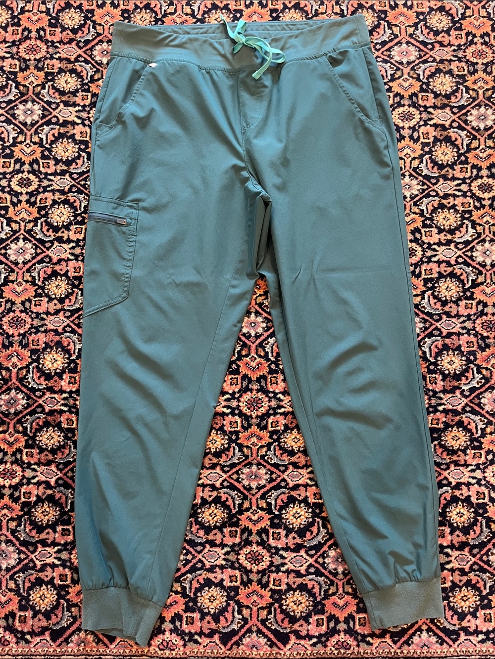 Figs FREEx scrub set - Picture 2 of 7